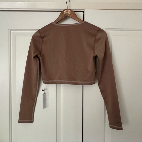 Tan Lines by Sivan Ayla Crop Top long sleeve - Picture 5 of 5